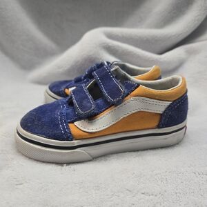 Vans Kids Old Skool V sneakers in the 'PopBlue and Orange" Sneakers